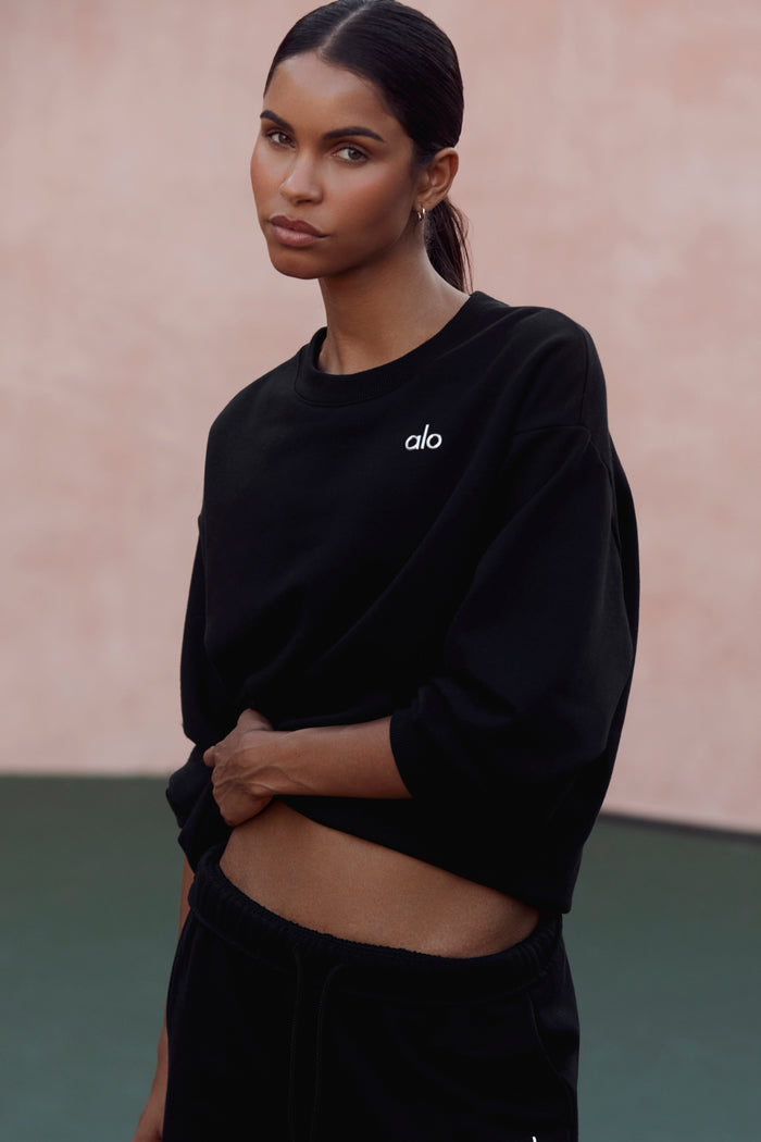 Accolade Crew Neck Pullover - Black