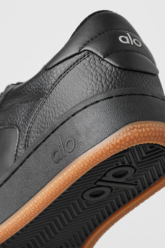 ALO Recovery Mode Sneaker (Unisex) - Black/Gum