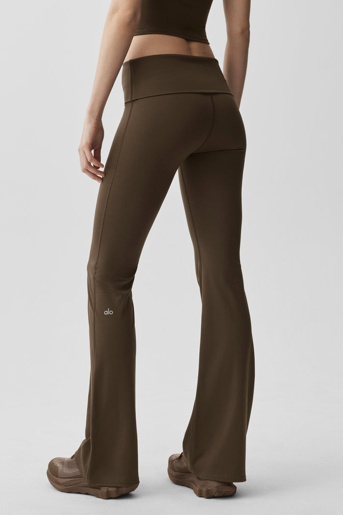 ALO Softsculpt Foldover Flare Legging (Regular) - Espresso