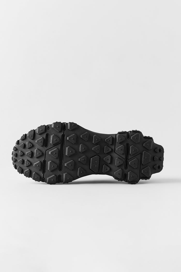 ALO Trail (Unisex) - Black