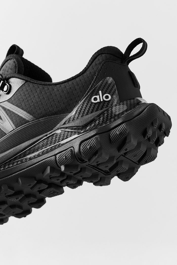 ALO Trail (Unisex) - Black