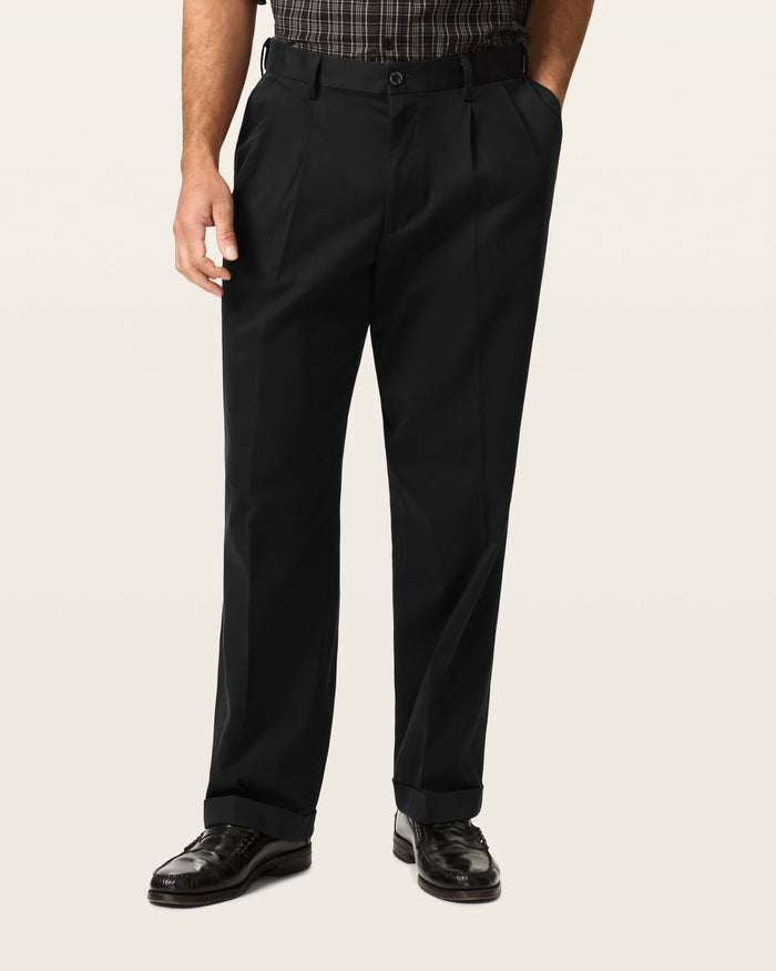 Comfort Khakis, Pleated, Relaxed Fit