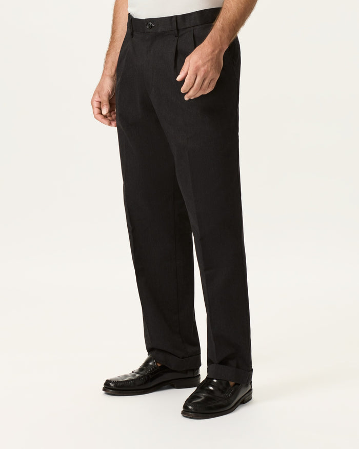 Comfort Khakis, Pleated, Relaxed Fit
