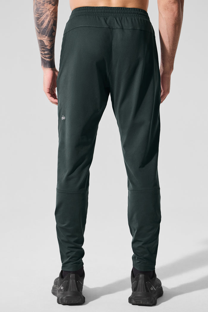 Conquer React Performance Pant - Charcoal Green