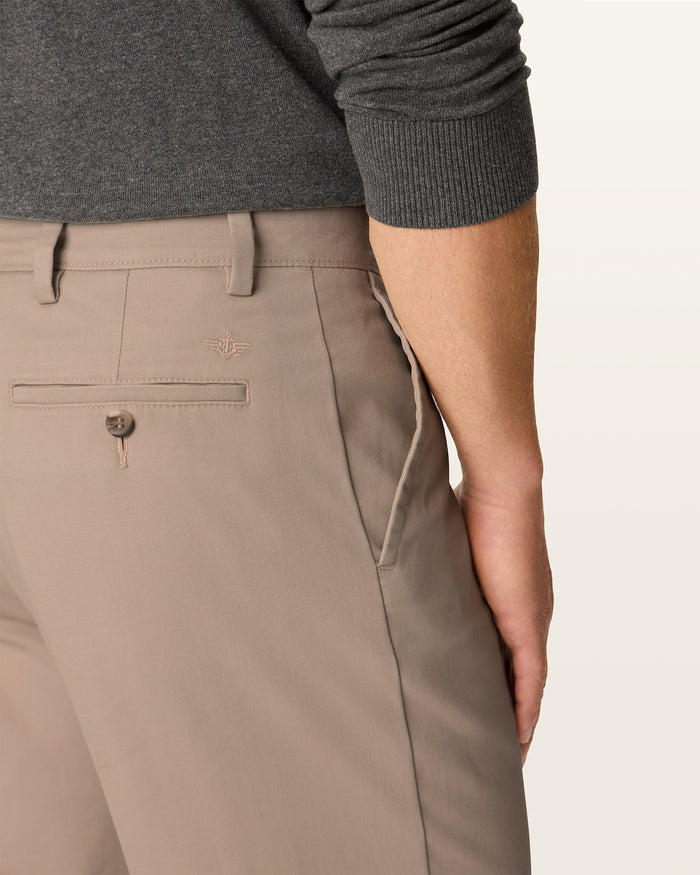 Easy Khakis, Classic Fit