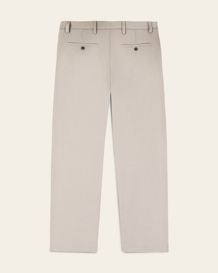 Easy Khakis, Pleated, Classic Fit