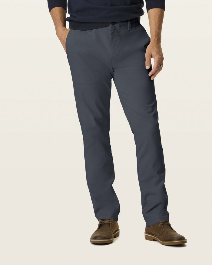 ESSENTIAL AMERICAN KHAKI SLIM FIT in Ombre Blue