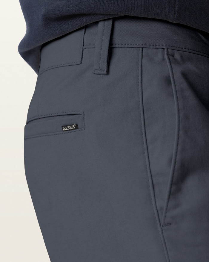 ESSENTIAL AMERICAN KHAKI SLIM FIT in Ombre Blue