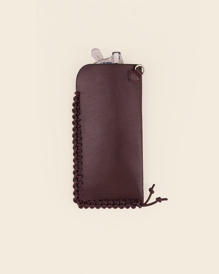 MAKALU - Bordeaux leather glasses case & burgundy leather braiding