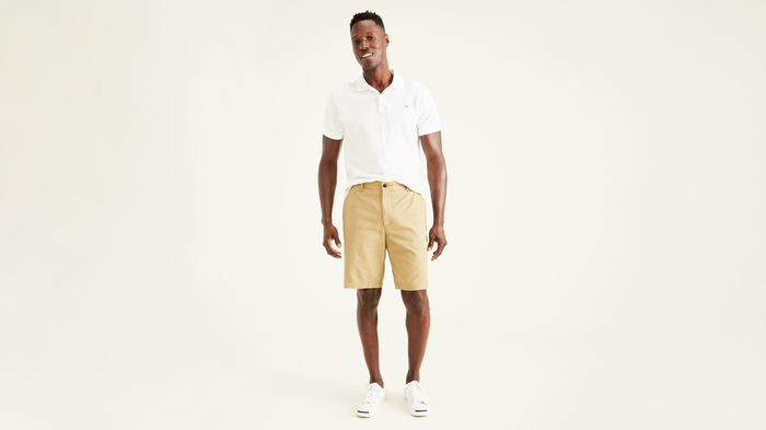 Front view of model wearing New British Khaki Perfect 10.5" Shorts.