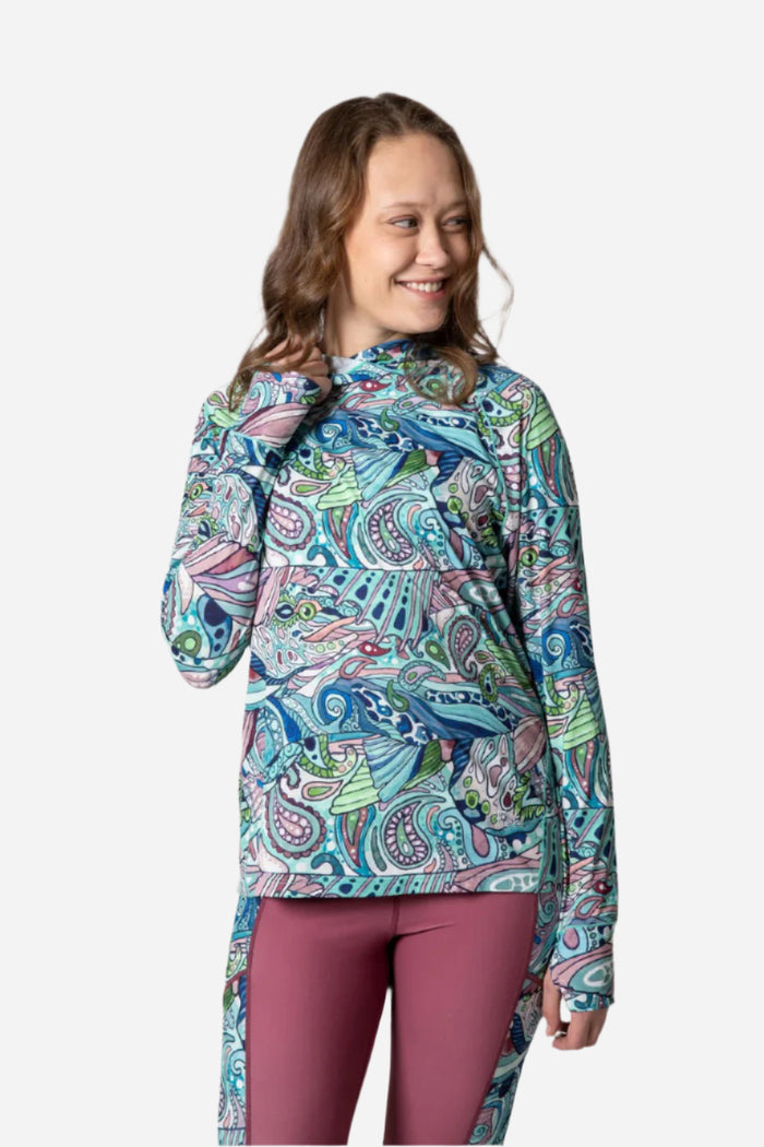 Radiant Redfish Solstice Hooded Sunshirt | Sunshirts for Women | FisheWear