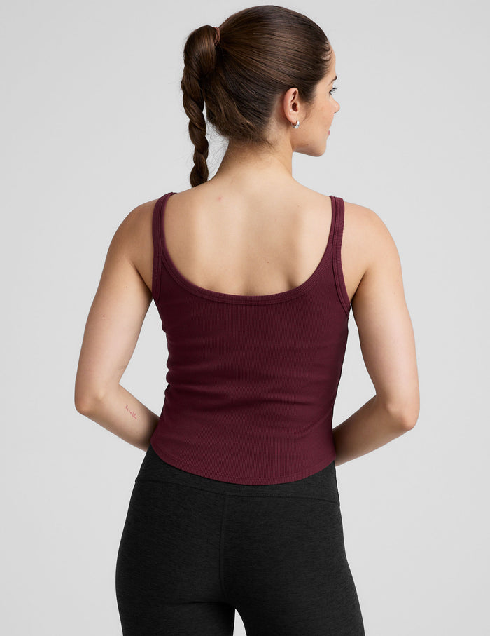 red scoop neck ribbed tank top.