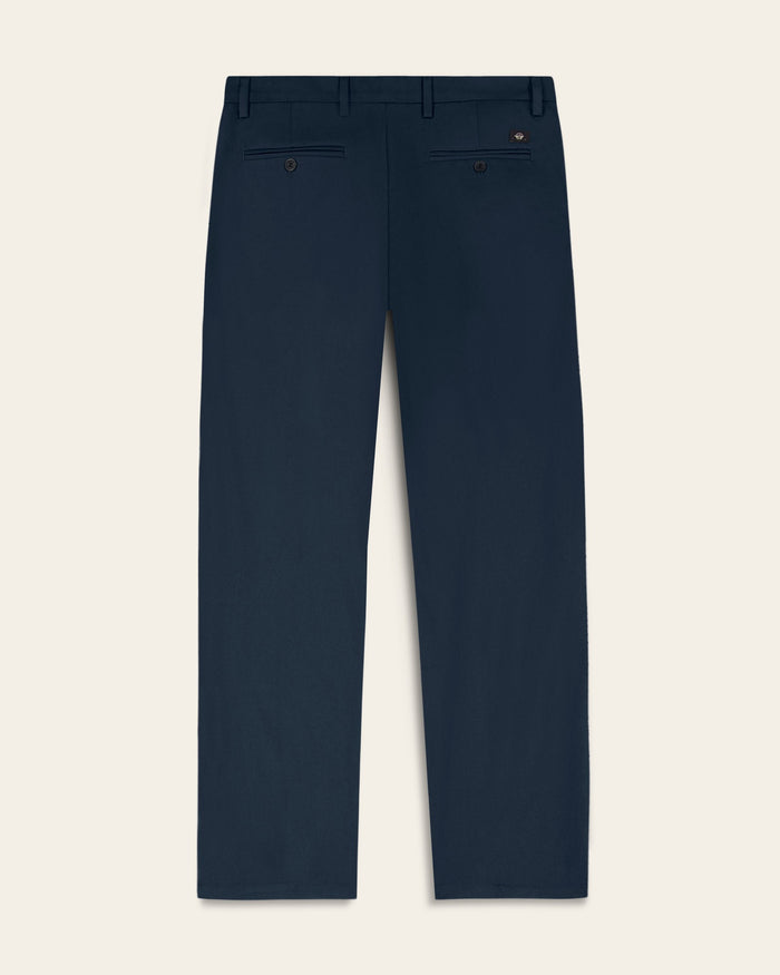 Signature Iron Free Khakis, Classic Fit with Stain Defender®