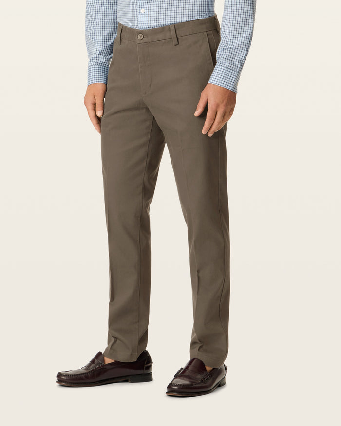 Signature Iron Free Khakis, Slim Fit with Stain Defender®