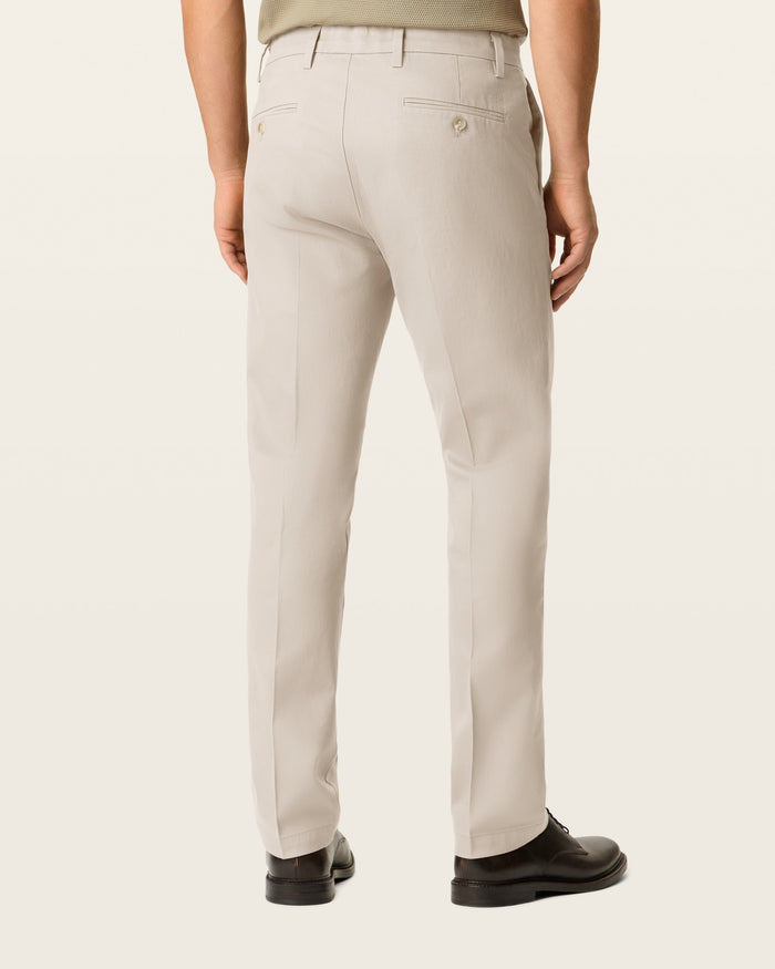 Signature Iron Free Khakis, Slim Fit with Stain Defender®