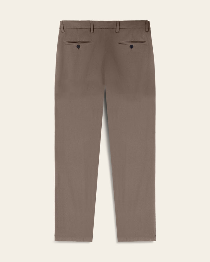 Signature Iron Free Khakis, Straight Fit with Stain Defender®