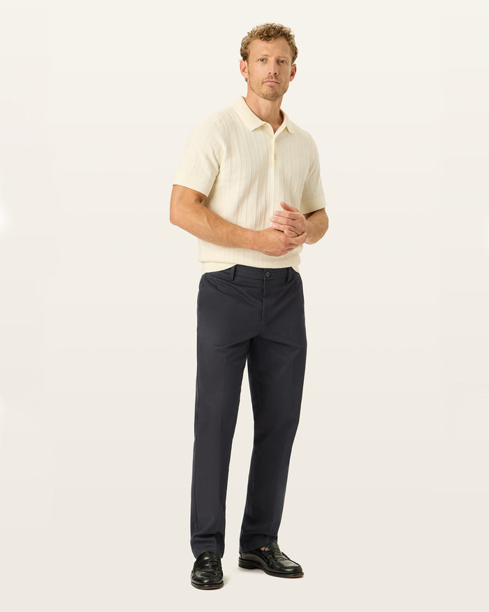 Signature Khakis, Creased, Straight Fit