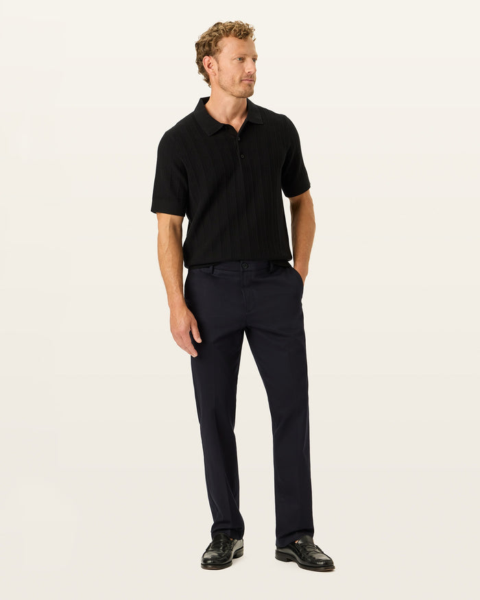 Signature Khakis, Creased, Straight Fit