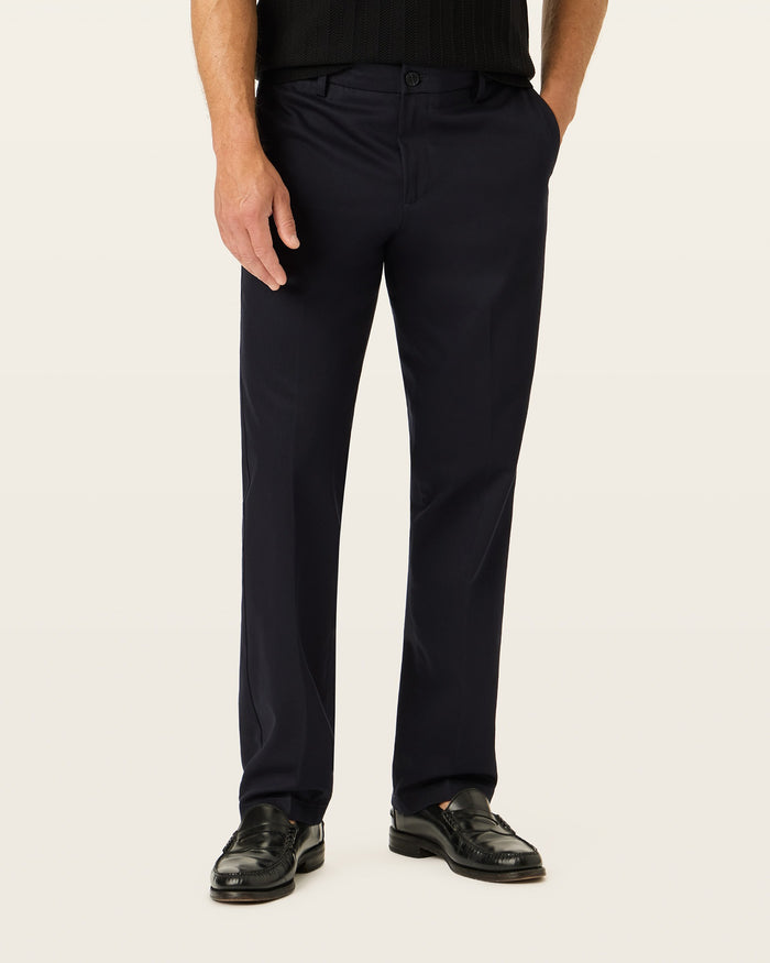 Signature Khakis, Creased, Straight Fit