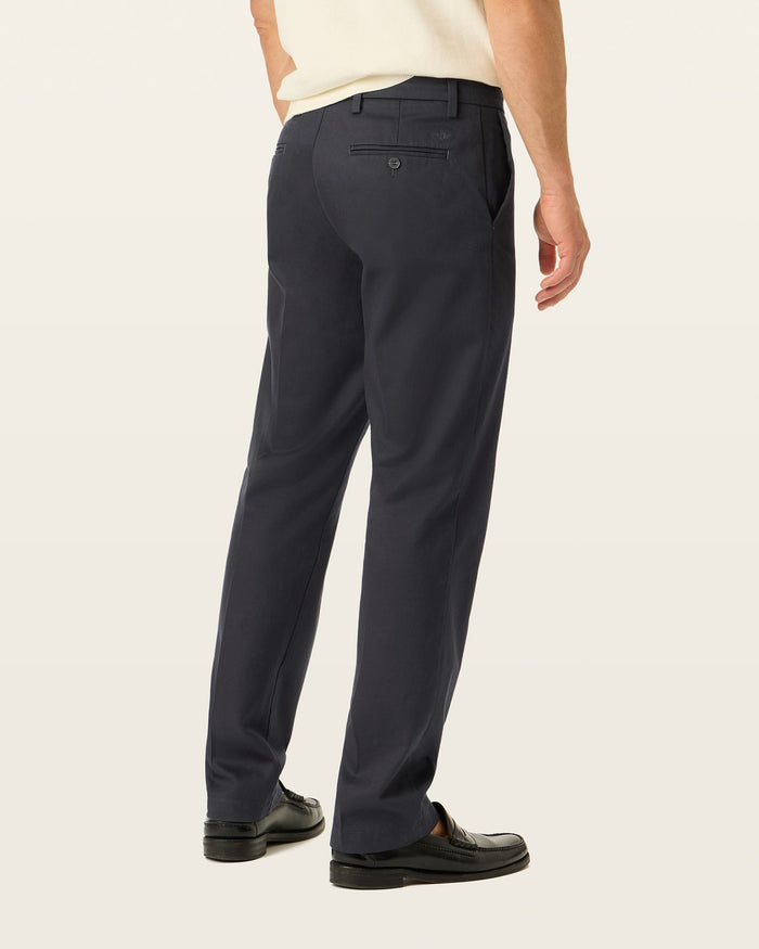 Signature Khakis, Creased, Straight Fit
