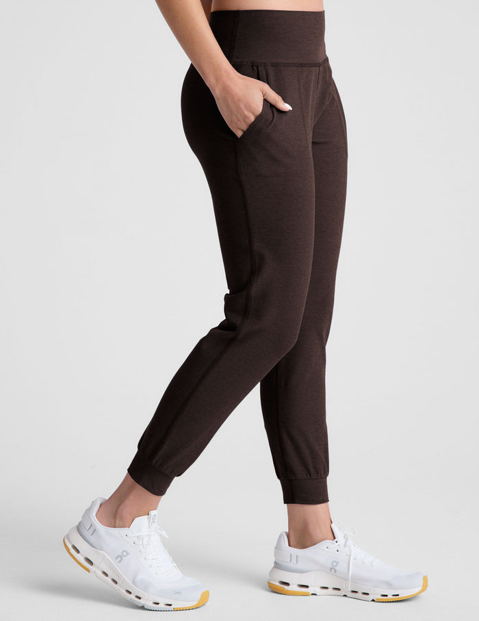 Side view of marled dark brown Spacedye Midi Jogger with high waistband, slant pockets, and tapered fit with banded cuffs.