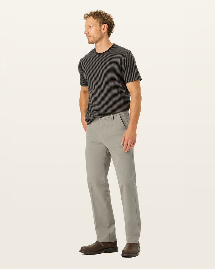 Workday Khakis, Straight Fit